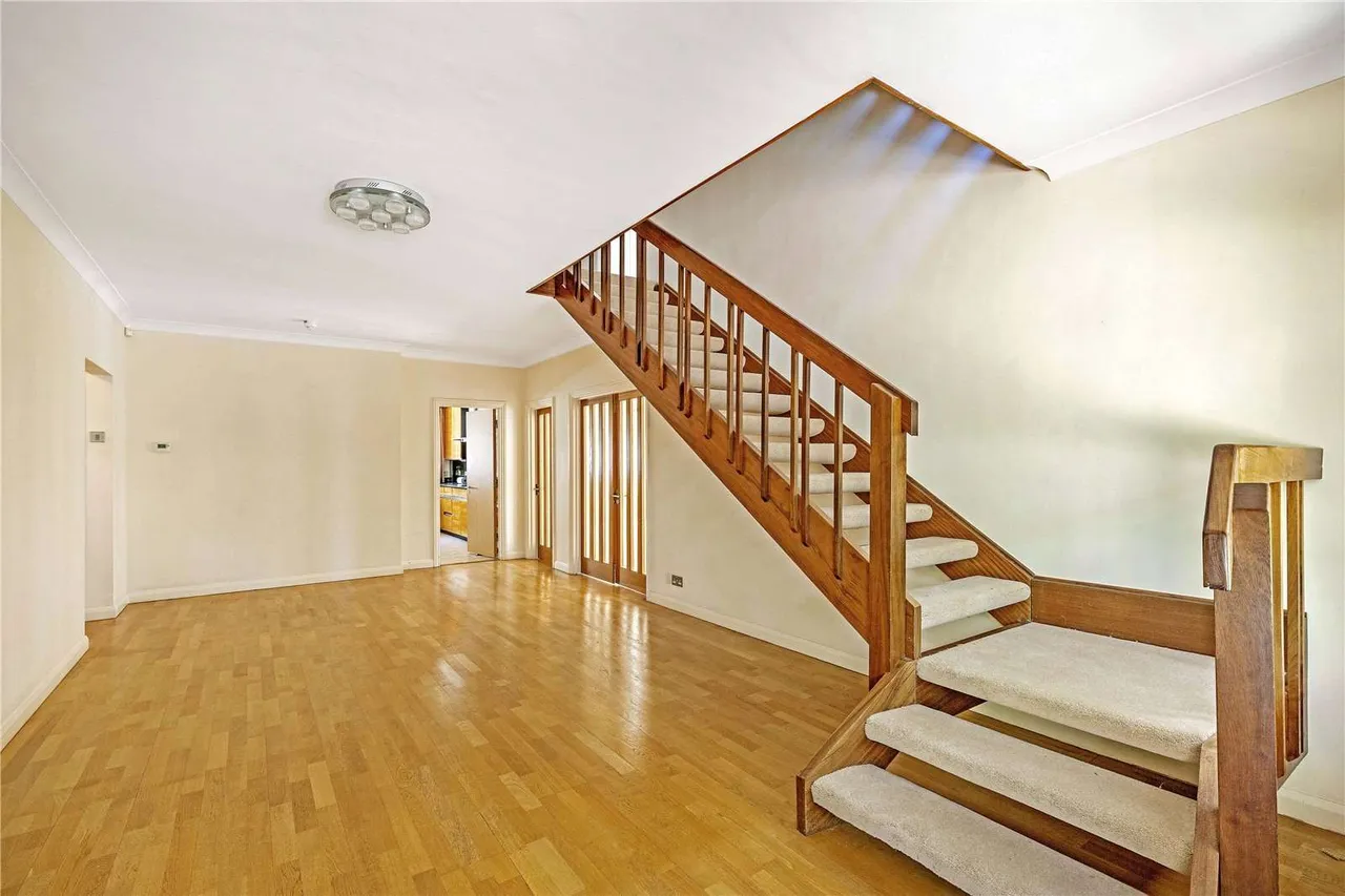 Coombe Ridings, Kingston upon Thames, KT2, photo 4