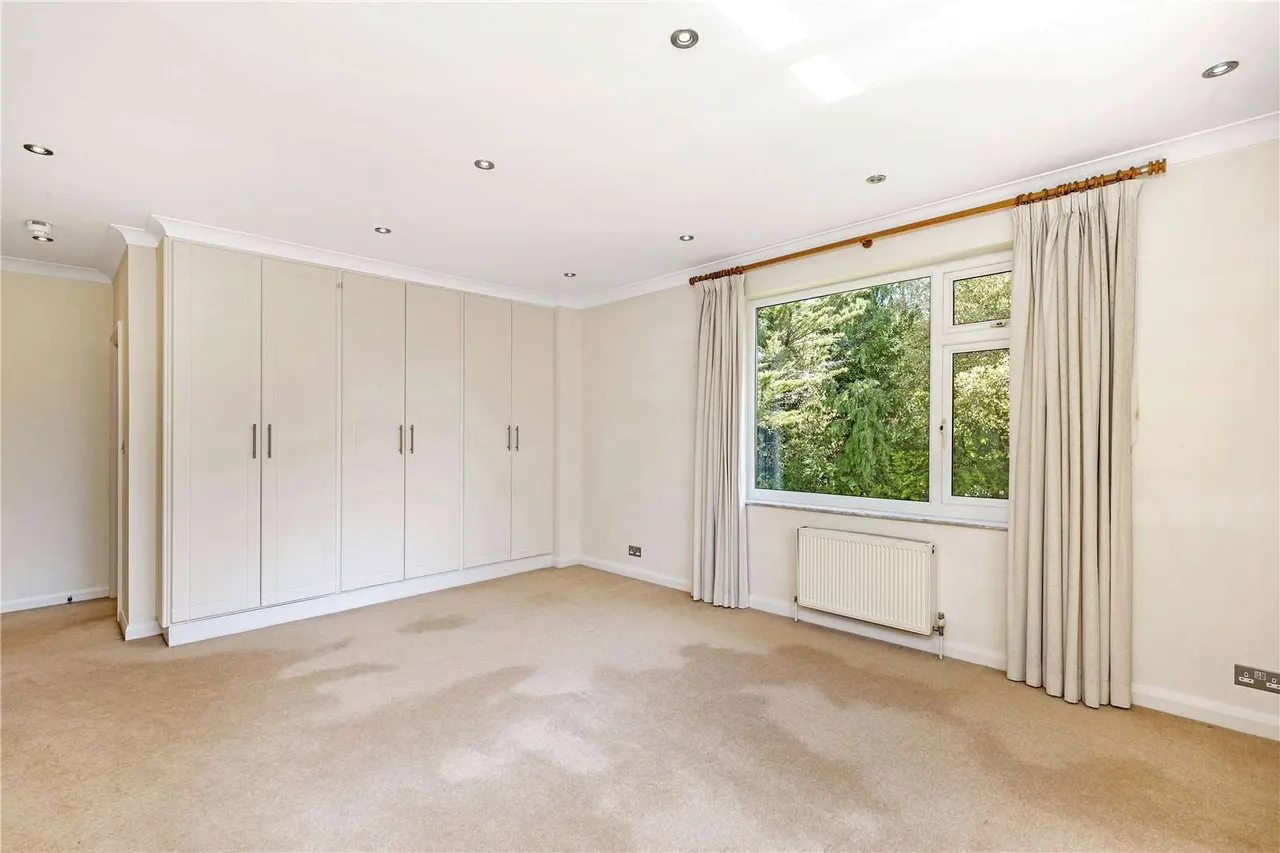 Coombe Ridings, Kingston upon Thames, KT2, photo 9
