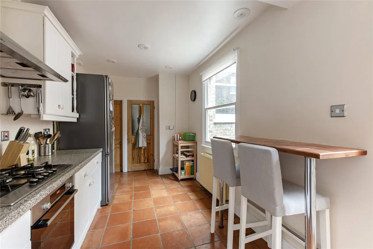 Abdale Road, London, W12, photo 11