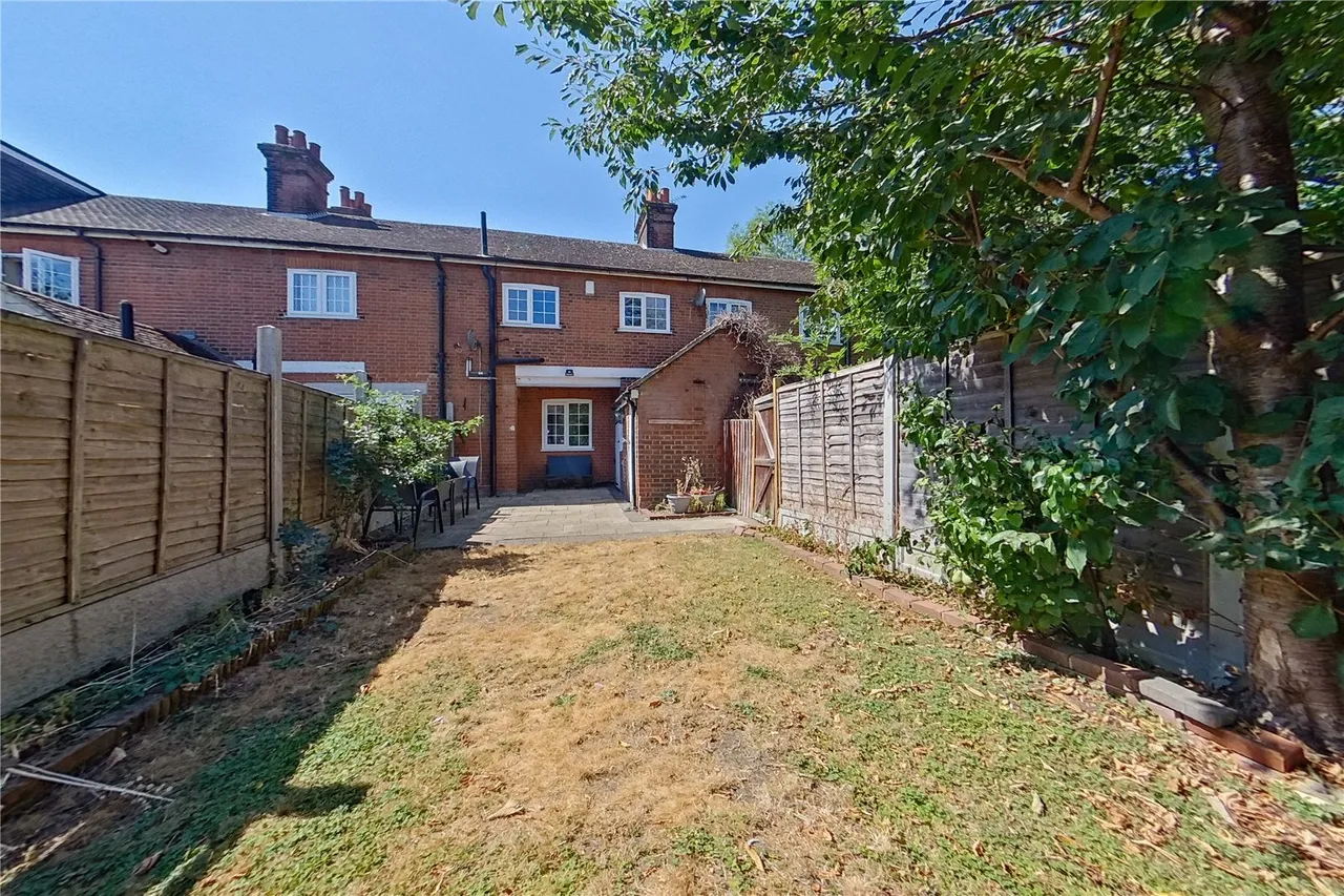 Retreat Way, Chigwell, Essex, IG7, photo 5