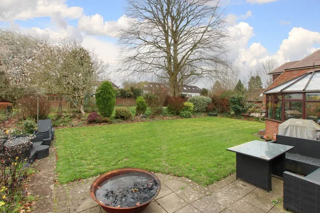 Mortimer Hill, Tring, Hertfordshire, HP23 5JA, photo 17