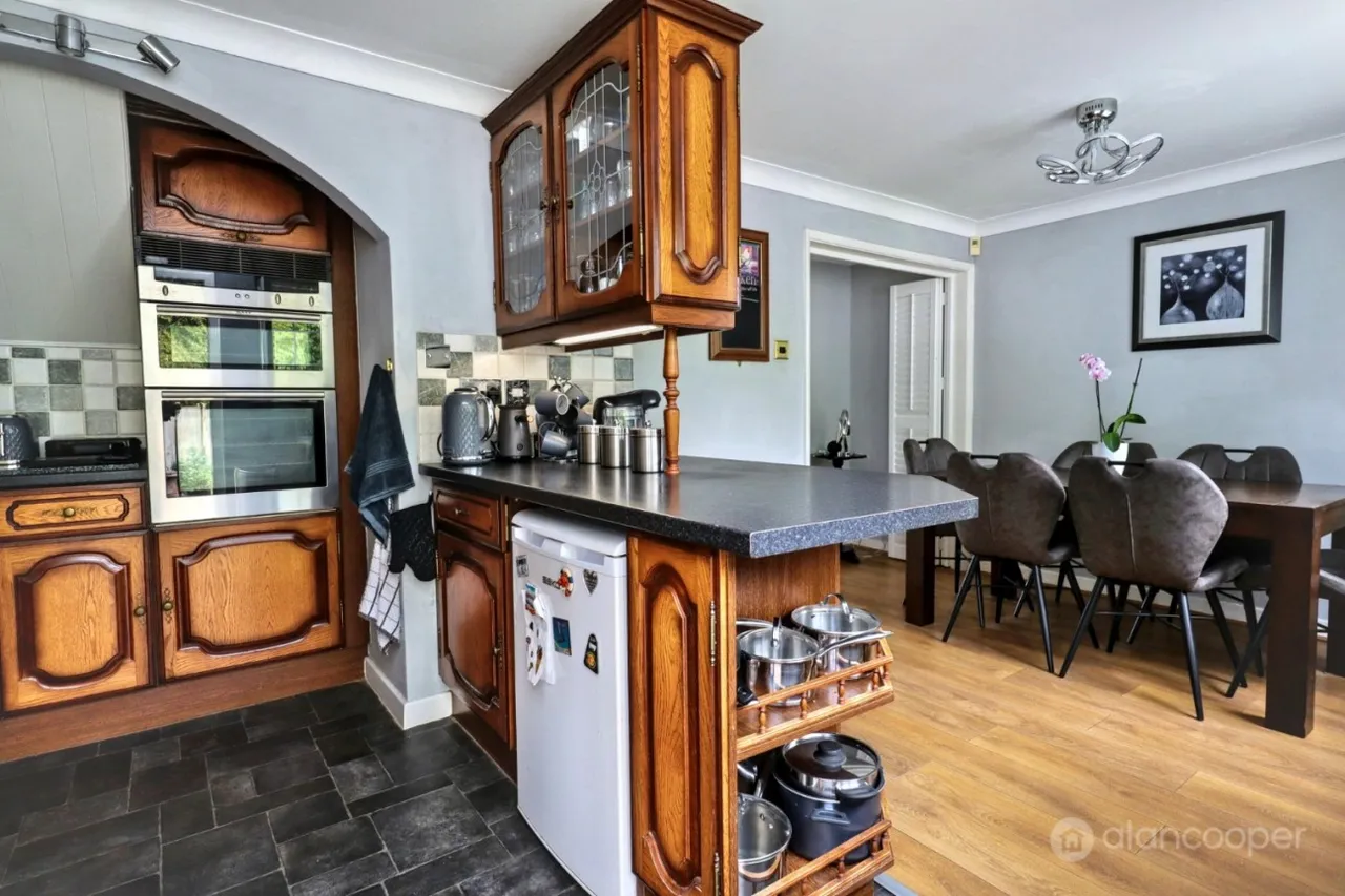 Milby Drive, St Nicolas Park, CV11, photo 10