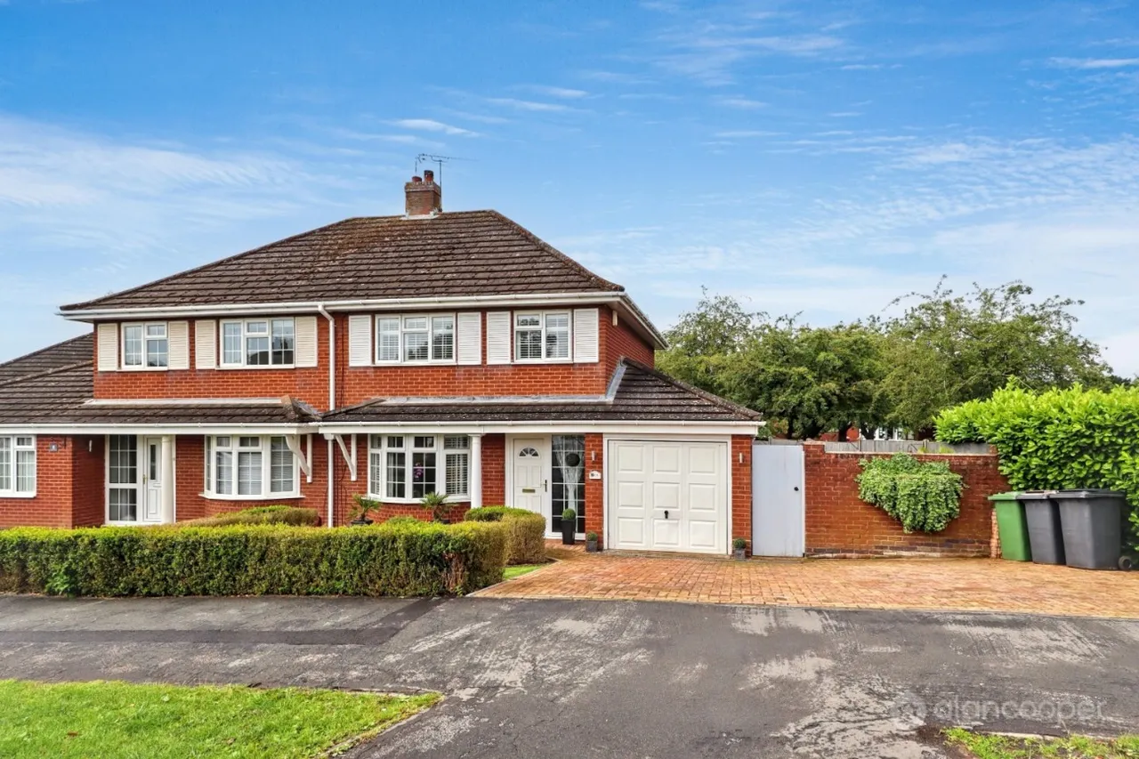 Milby Drive, St Nicolas Park, CV11, photo 30