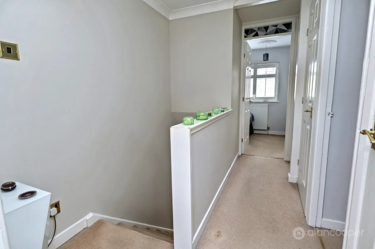 Milby Drive, St Nicolas Park, CV11, photo 19