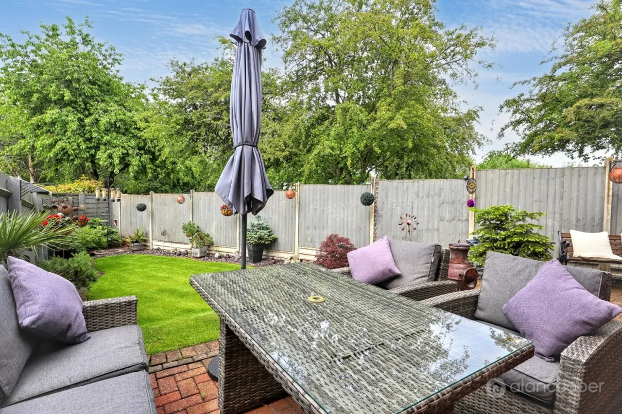 Milby Drive, St Nicolas Park, CV11, photo 23