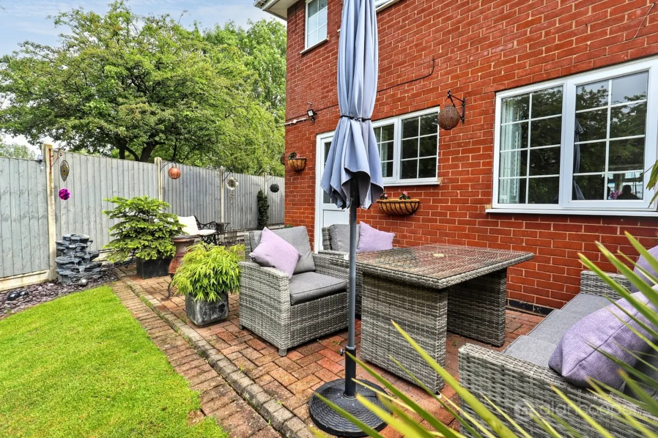 Milby Drive, St Nicolas Park, CV11, photo 27