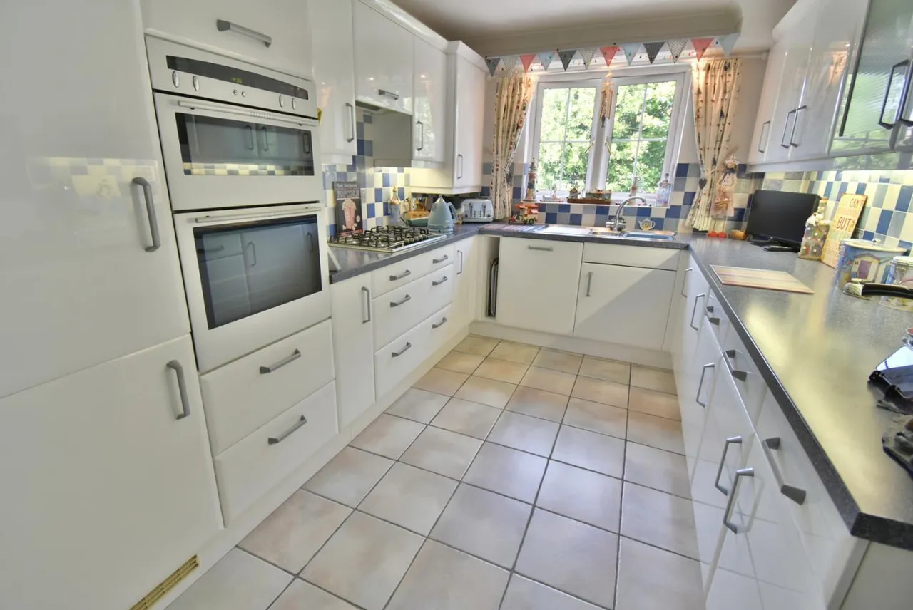 The Ferns, BH22, photo 3