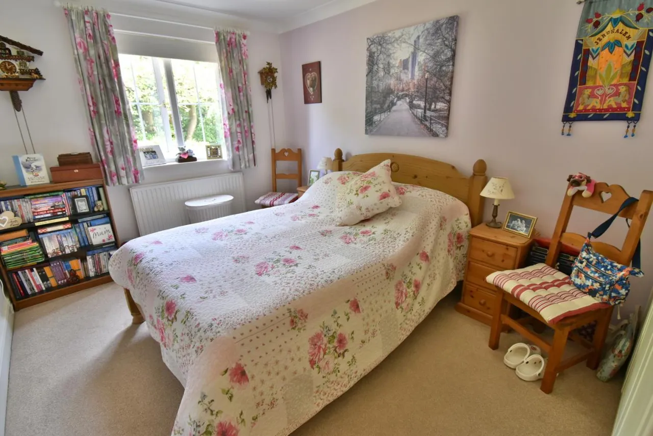 The Ferns, BH22, photo 8