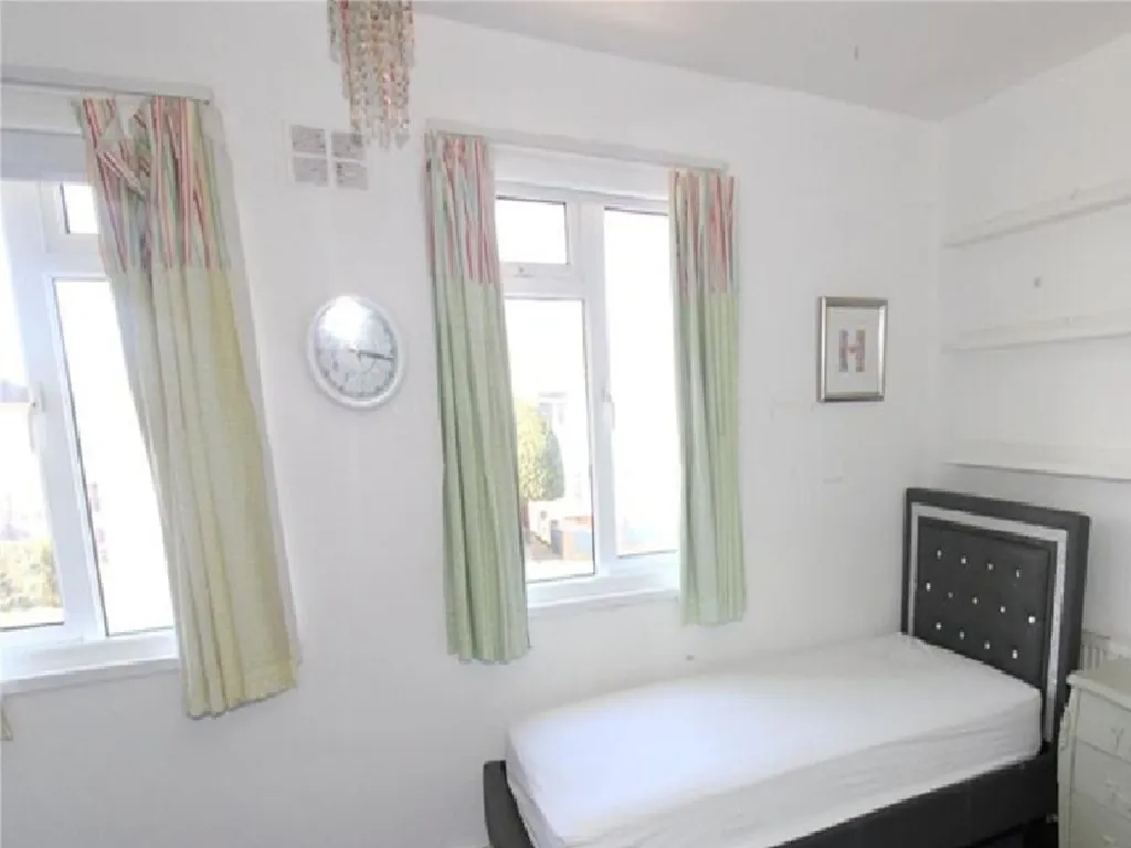 Layton Road, Gosport, photo 9