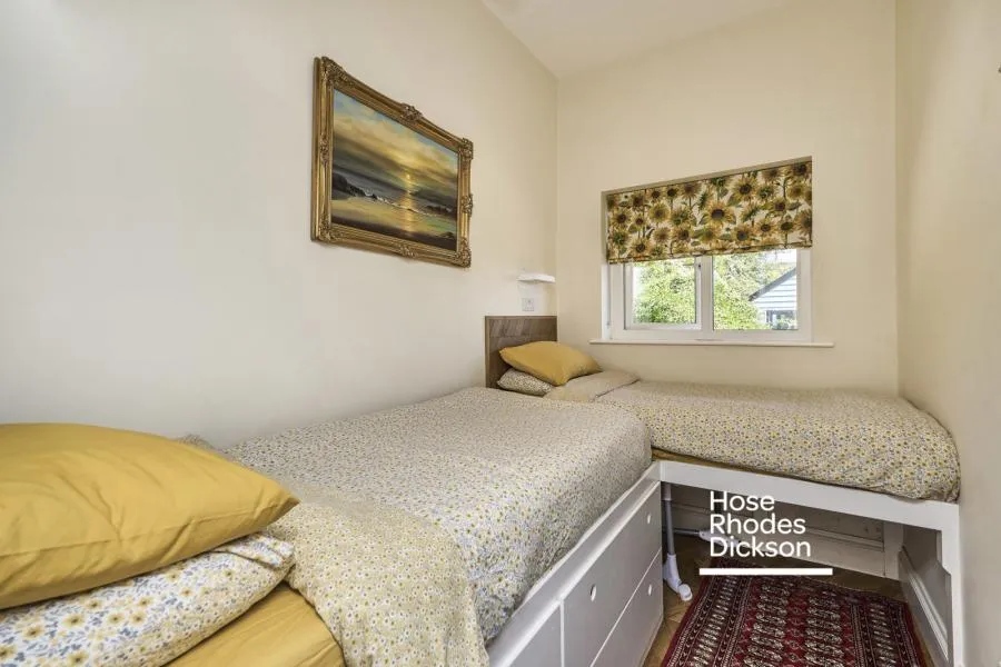 Southgrove Road, Ventnor, PO38, photo 15