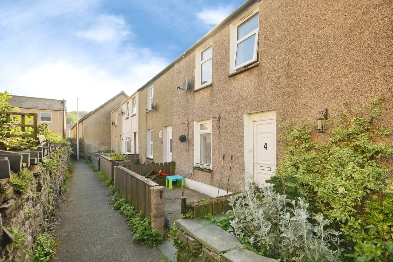 3 bed house for sale, Tanner Terrace, Porthmadog, LL49