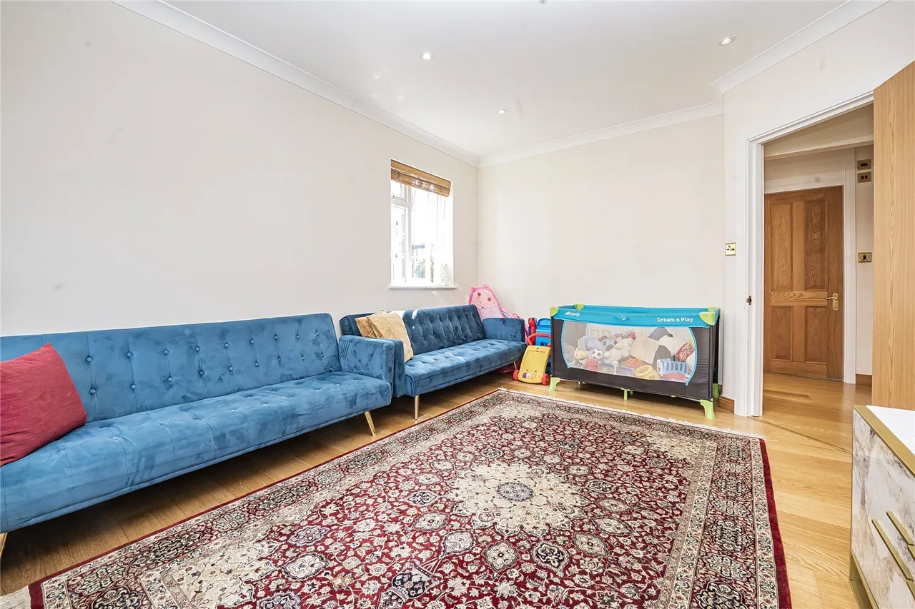 Derby Road, London, SW14, photo 10