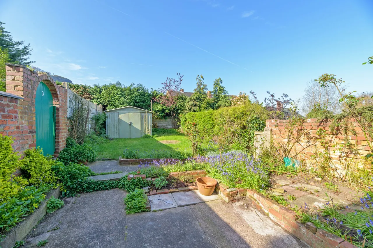 Grove Bank, Frodsham, photo 19