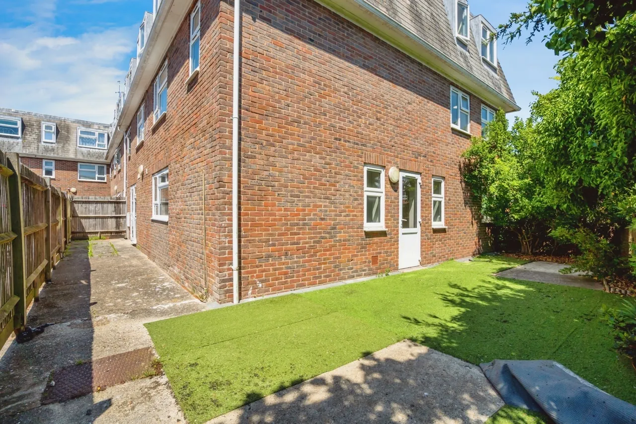 Richmond Avenue, Bognor Regis, PO21, photo 5