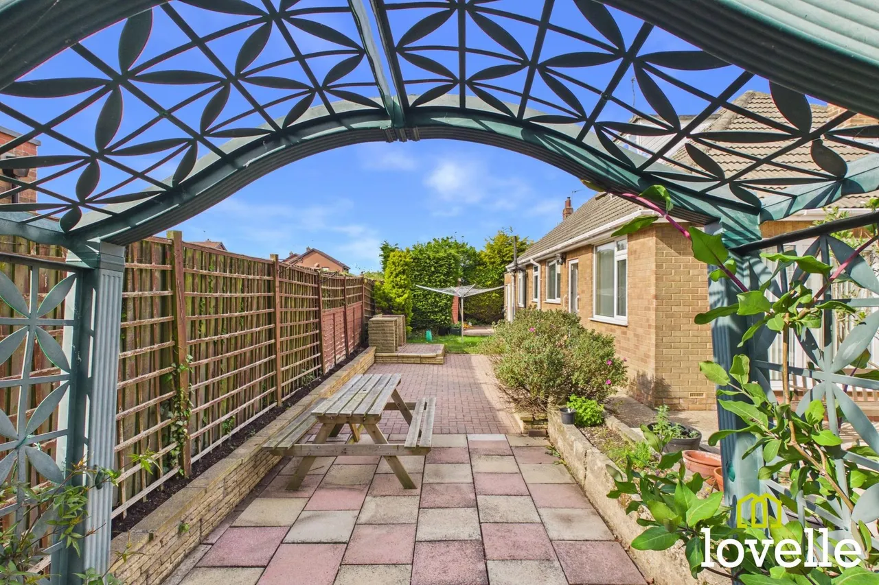 Winston Drive, Cottingham, HU16, photo 27
