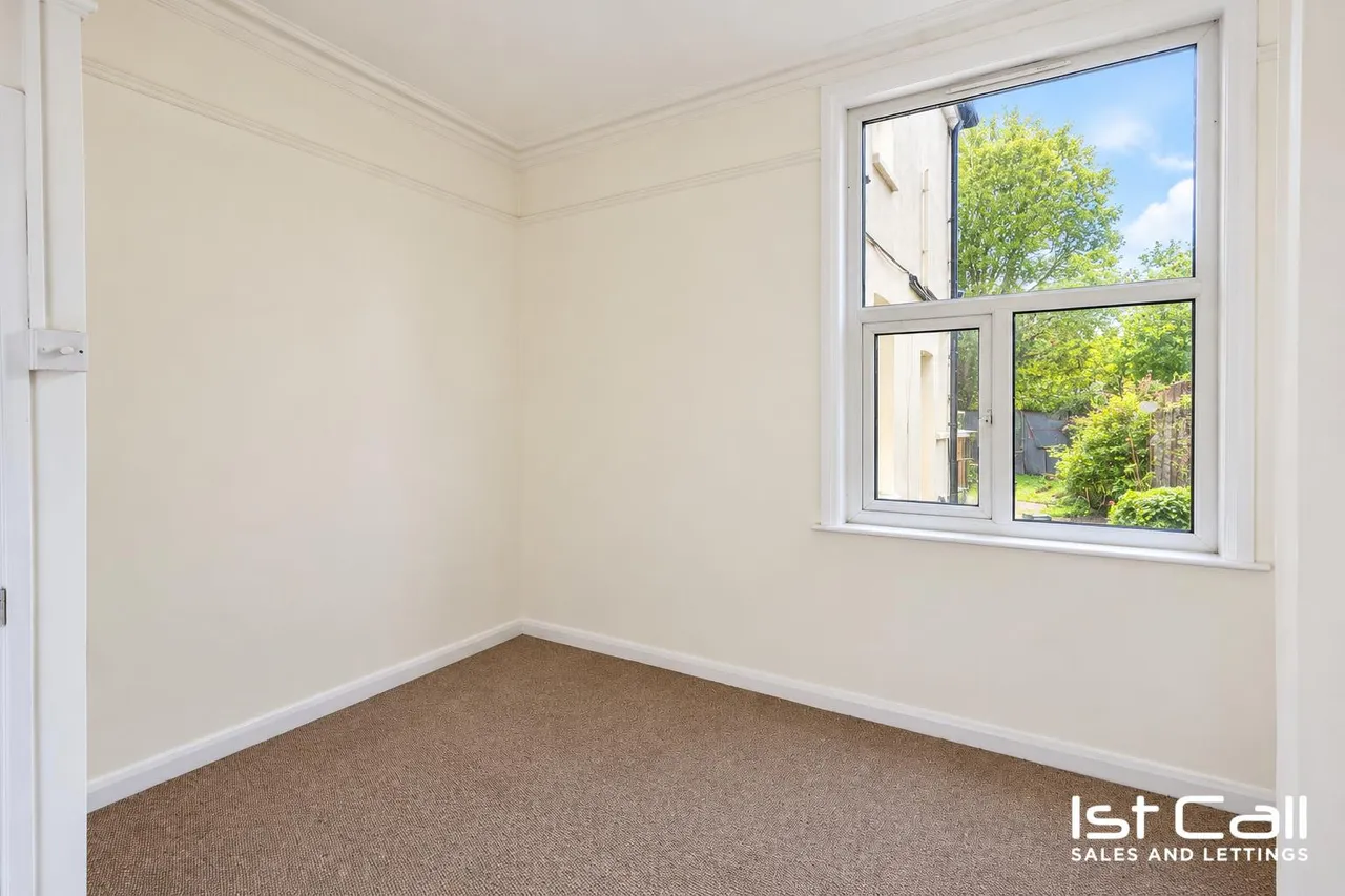 Hillcrest Road, Southend-On-Sea, photo 8