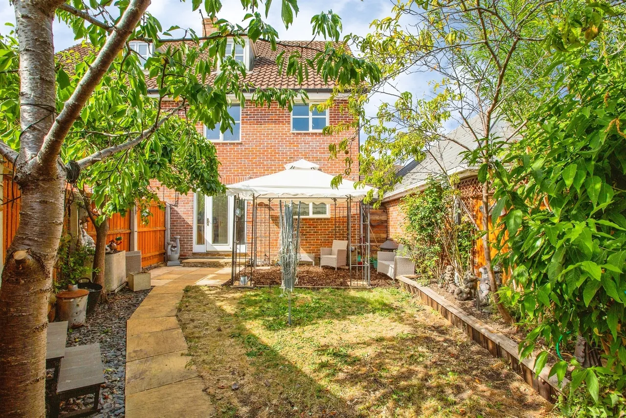 South Park Drive, Papworth Everard, Cambridge, photo 4