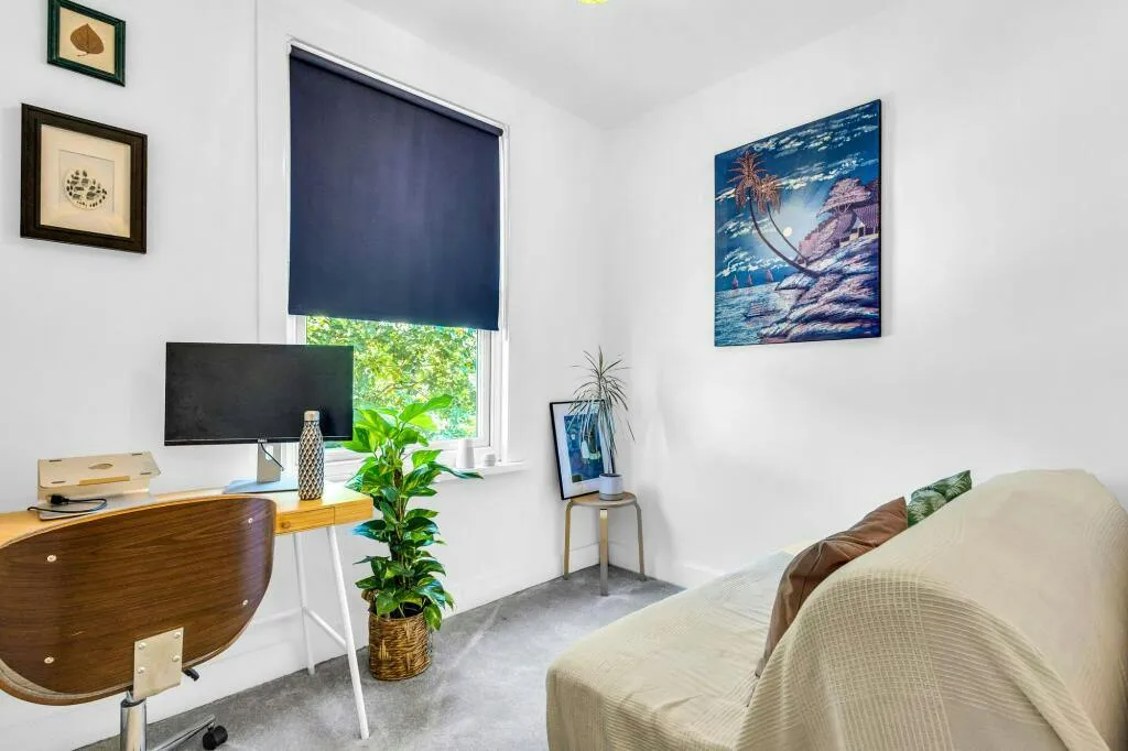 Palmerston Road, London, E17, photo 9