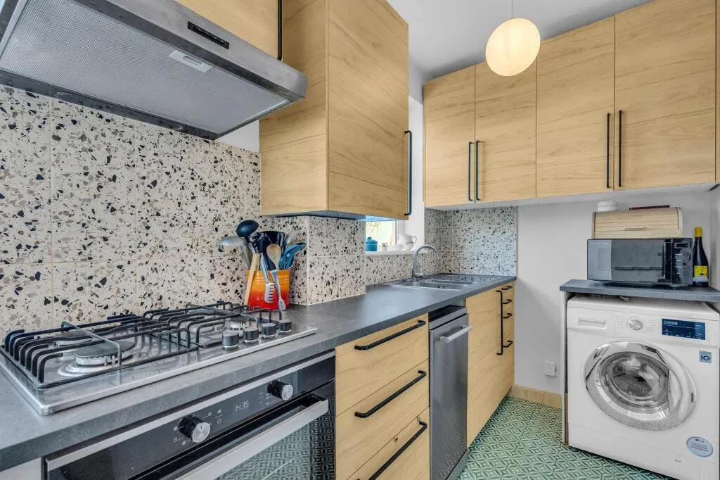 Palmerston Road, London, E17, photo 6
