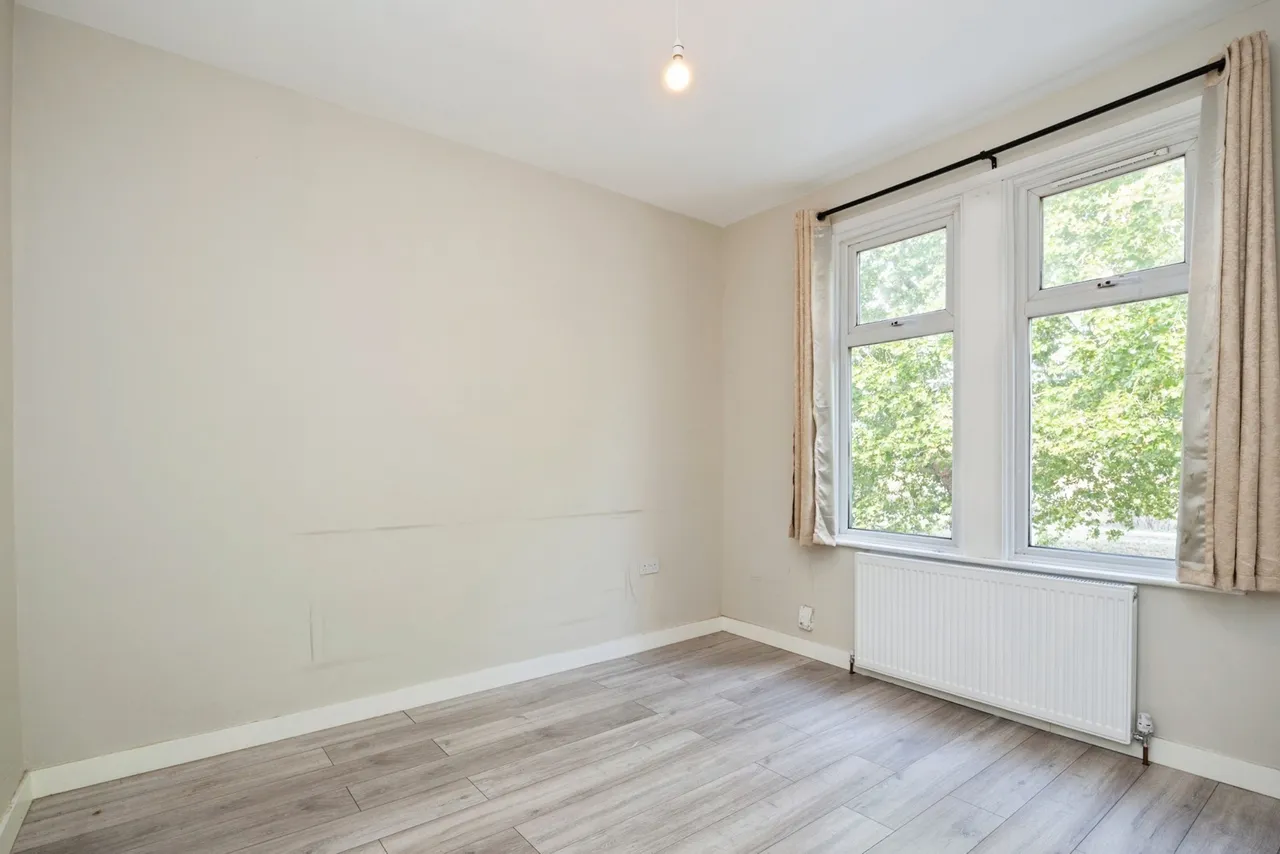Dames Road, London, E7, photo 4