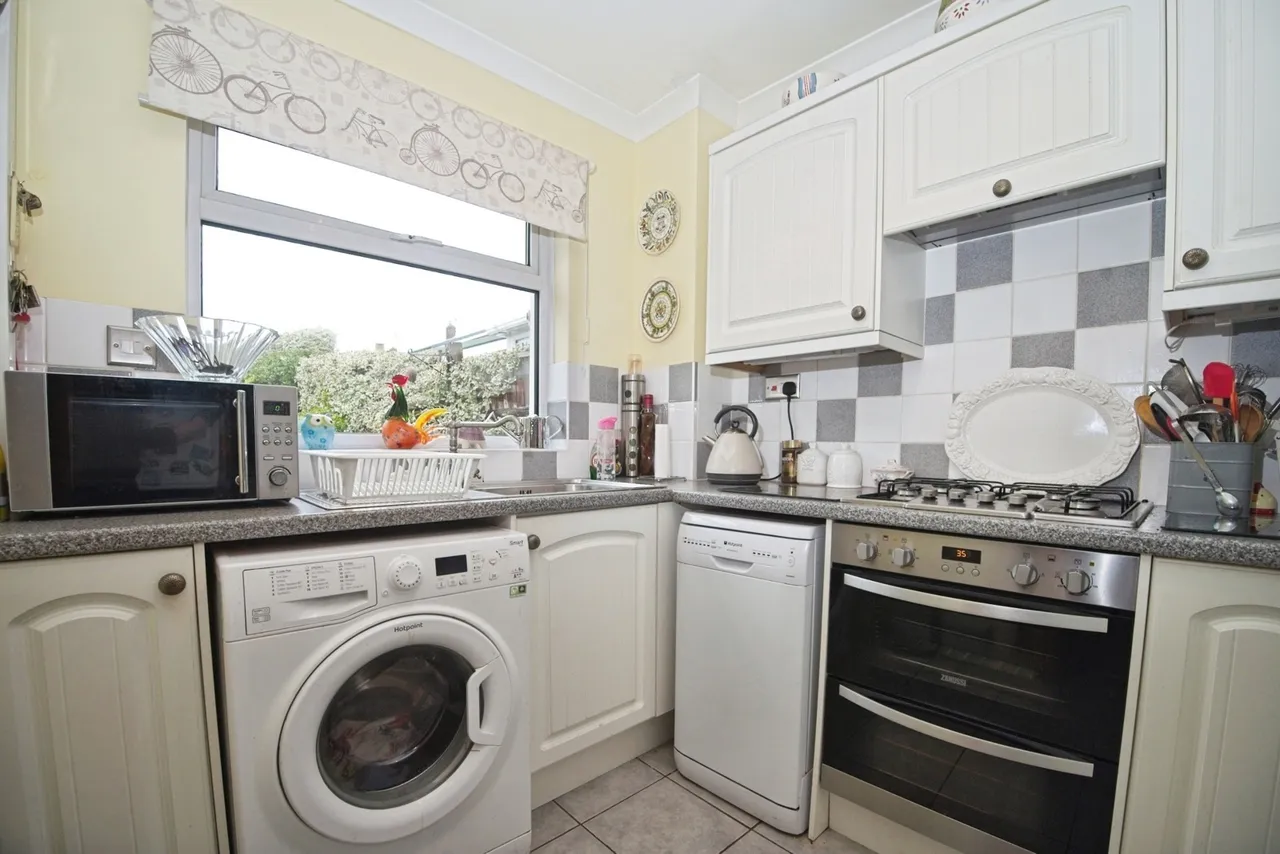 Hill Rise, Cardiff, CF23, photo 6