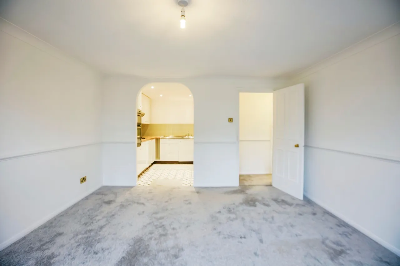 Oakhill Lodge, 15 Reedham Drive, Purley, CR8, photo 15
