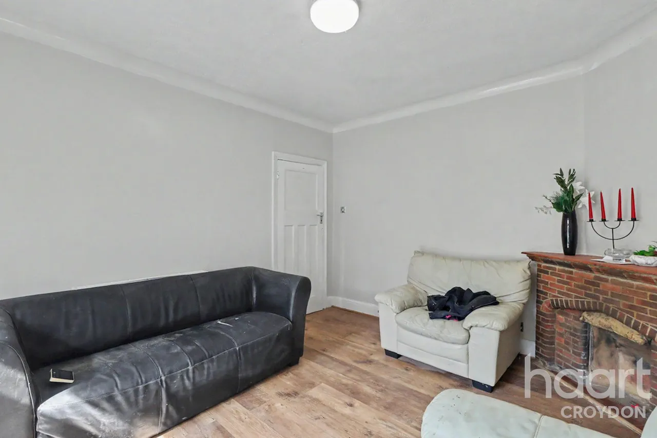 Stoats Nest Road, Coulsdon, CR5, photo 14