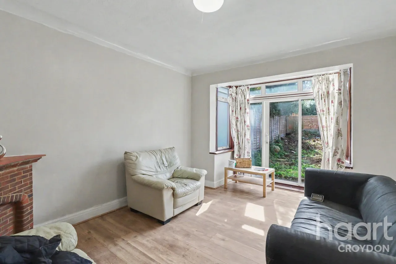Stoats Nest Road, Coulsdon, CR5, photo 13