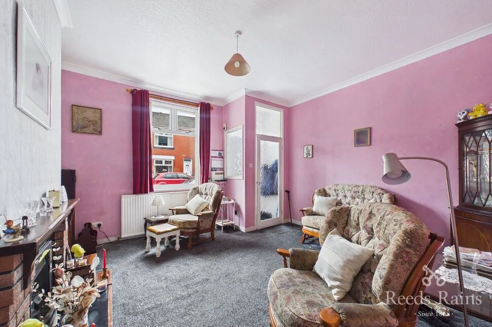 Tom Shepley Street, Hyde, Greater Manchester, SK14, photo 2