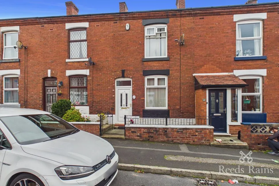 2 bed house for sale — Tom Shepley Street, Hyde, Greater Manchester, SK14