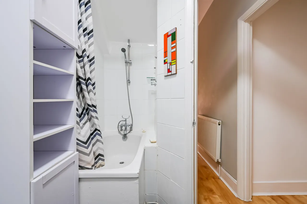 5 Fairbourne Road, London, photo 8