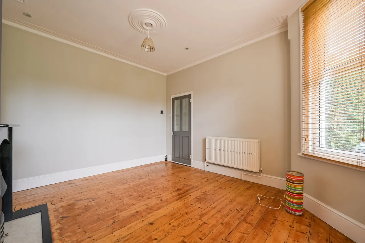 5 Fairbourne Road, London, photo 3