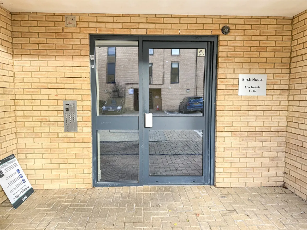 Exchange Close, Aldershot, Hampshire, GU11 2FD, photo 7