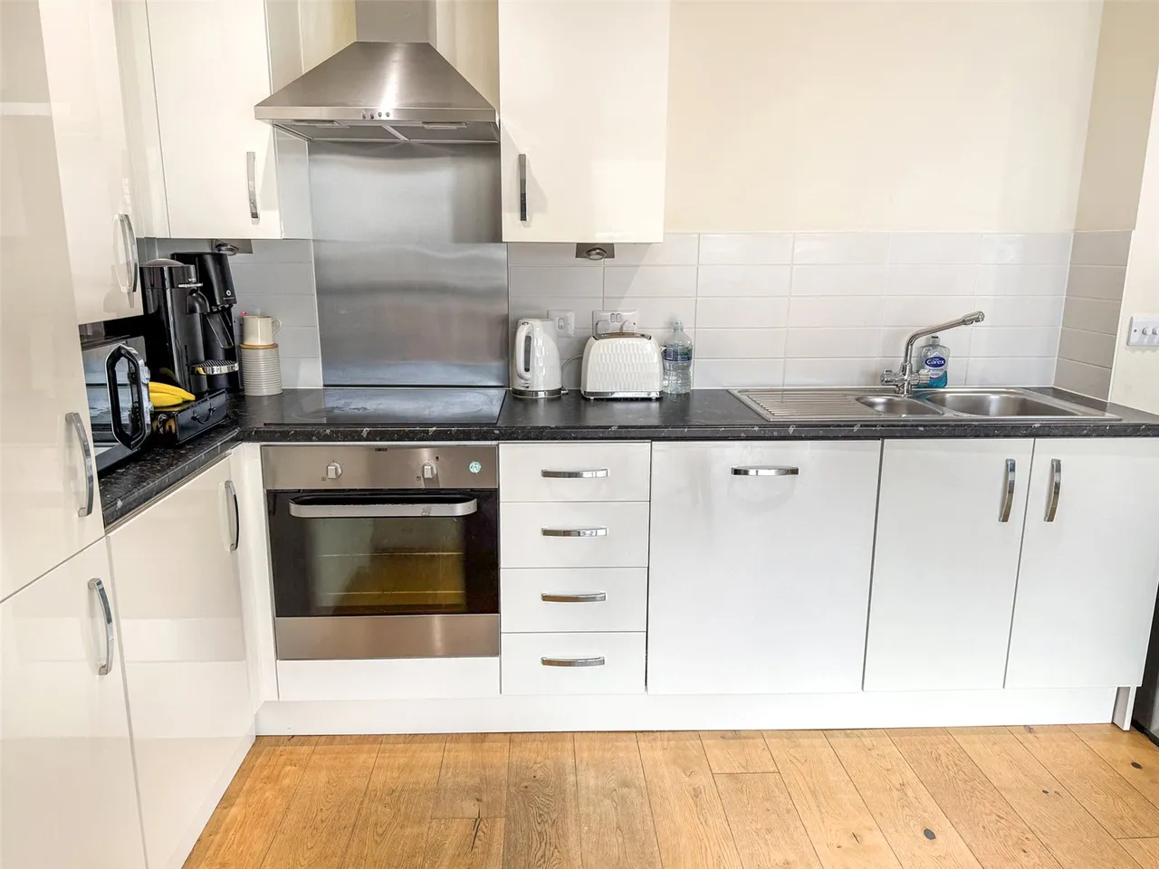 Exchange Close, Aldershot, Hampshire, GU11 2FD, photo 8