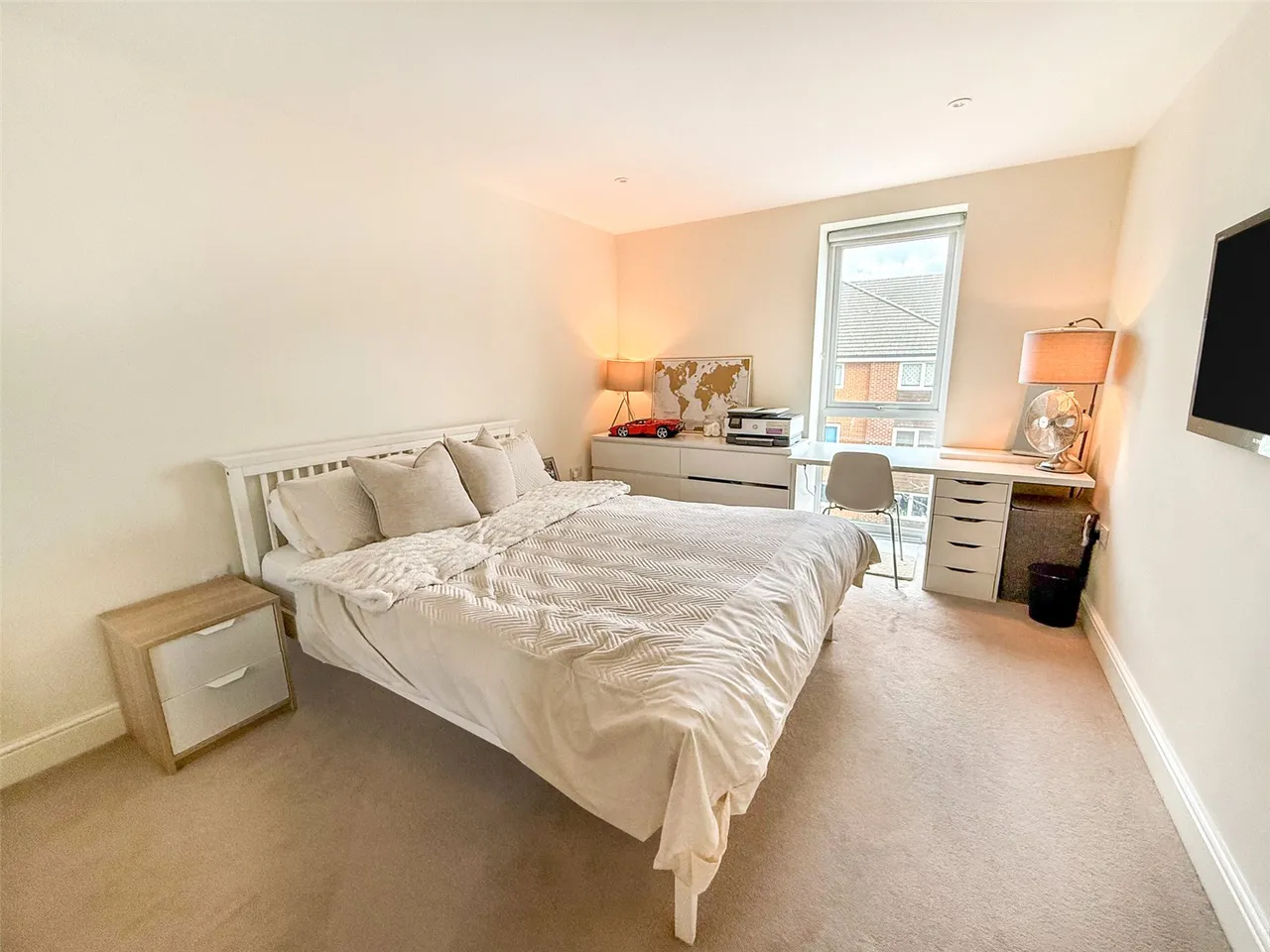 Exchange Close, Aldershot, Hampshire, GU11 2FD, photo 11