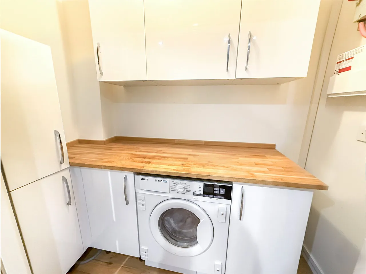 Exchange Close, Aldershot, Hampshire, GU11 2FD, photo 4