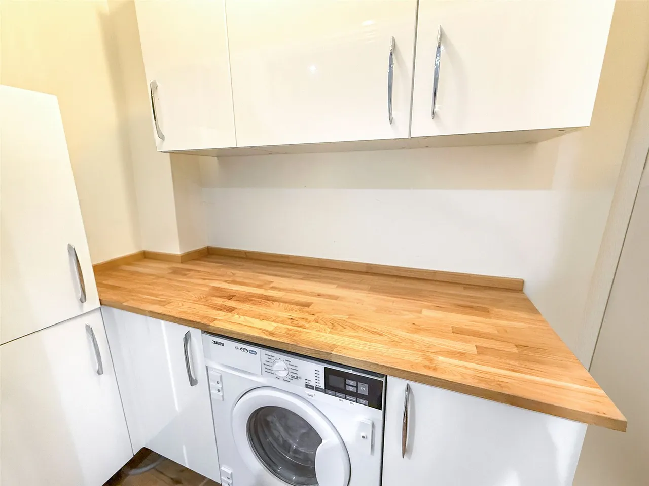 Exchange Close, Aldershot, Hampshire, GU11 2FD, photo 9