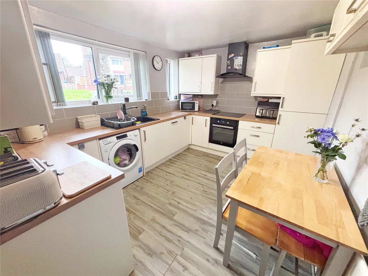 Tintern Road, Middleton, M24, photo 5