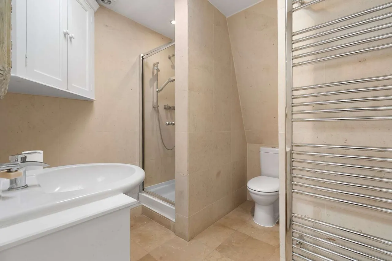 Madrid Road, Barnes, SW13, photo 16