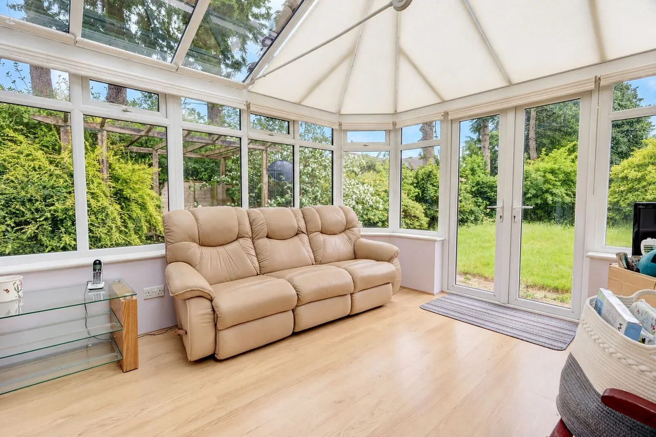 Lyndon Gardens, High Wycombe, HP13, photo 4