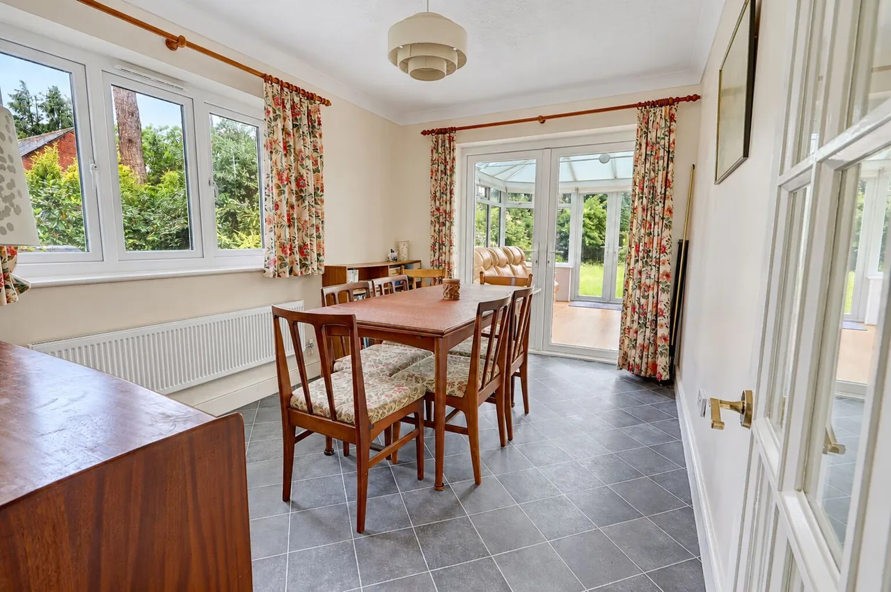 Lyndon Gardens, High Wycombe, HP13, photo 5