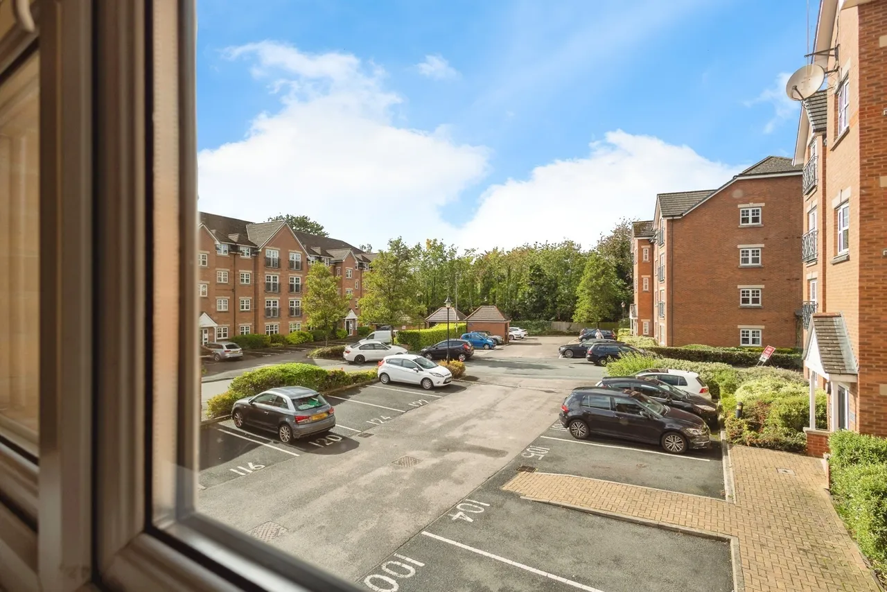 Fog Lane, MANCHESTER, Lancashire, M19, photo 10