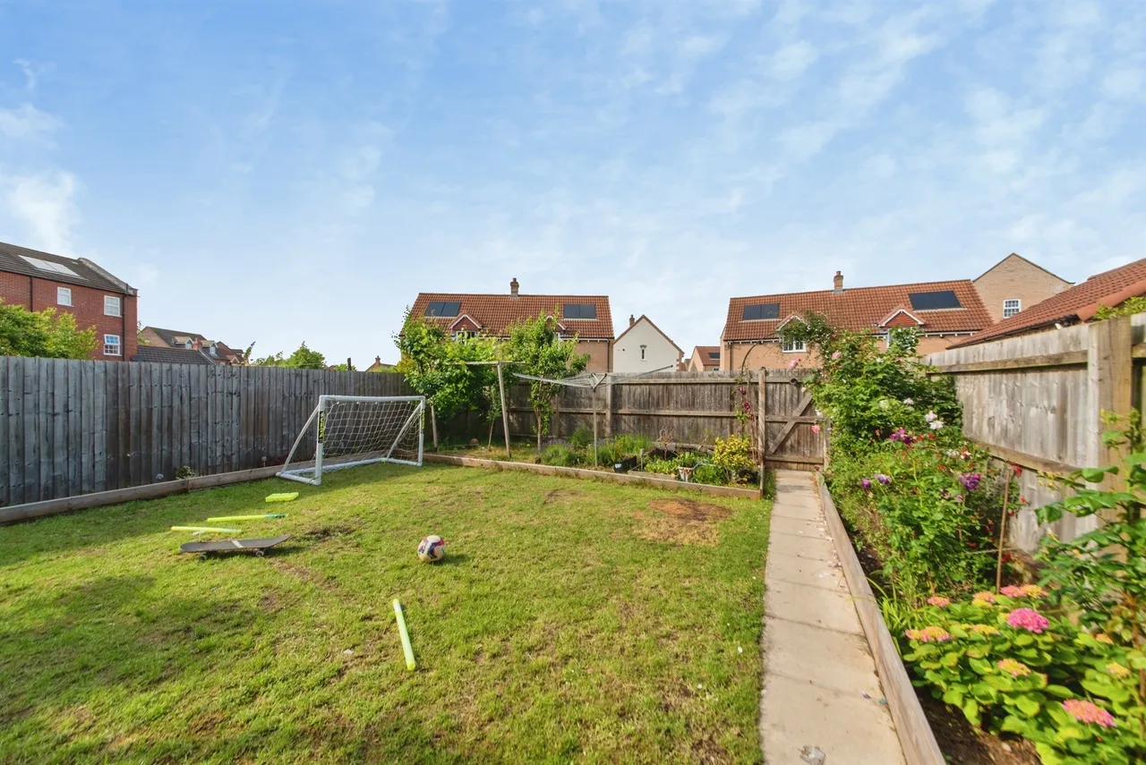 Shakespeare Way, Spalding, PE11, photo 21