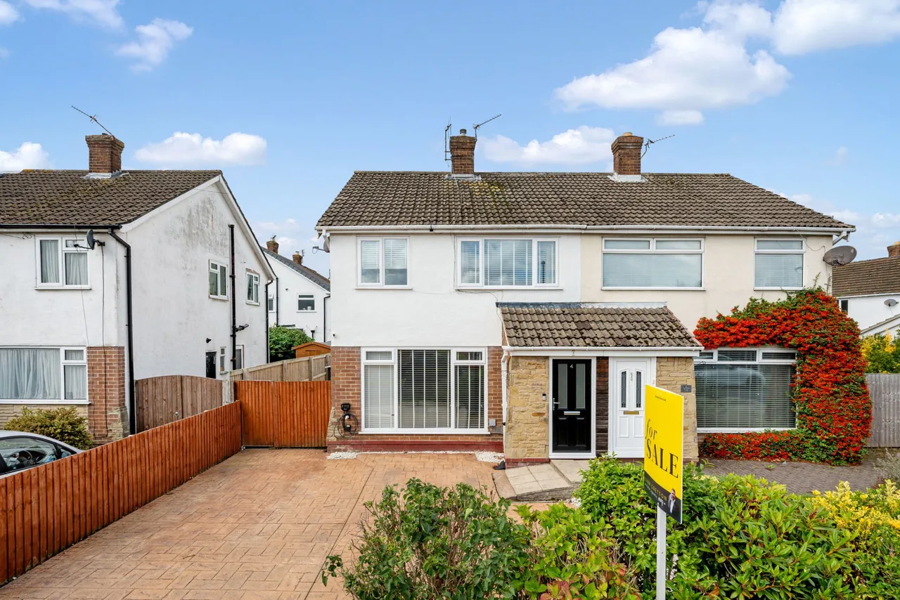 3 bed house for sale, Kentmere Drive, Pensby, CH61