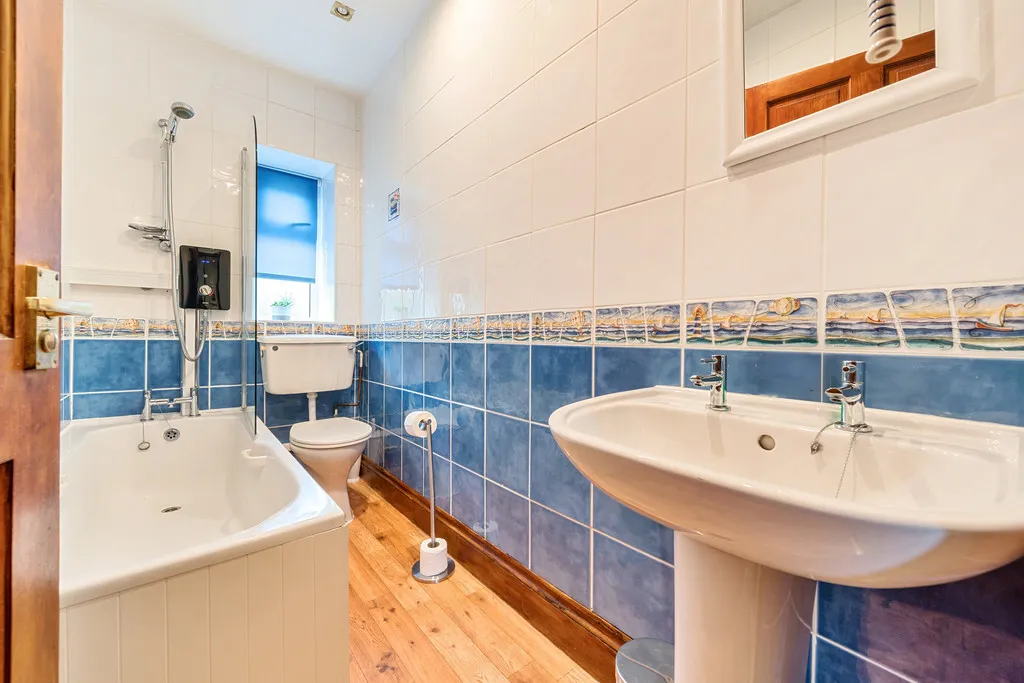 Craig Walk, Bowness-on-Windermere, LA23, photo 17