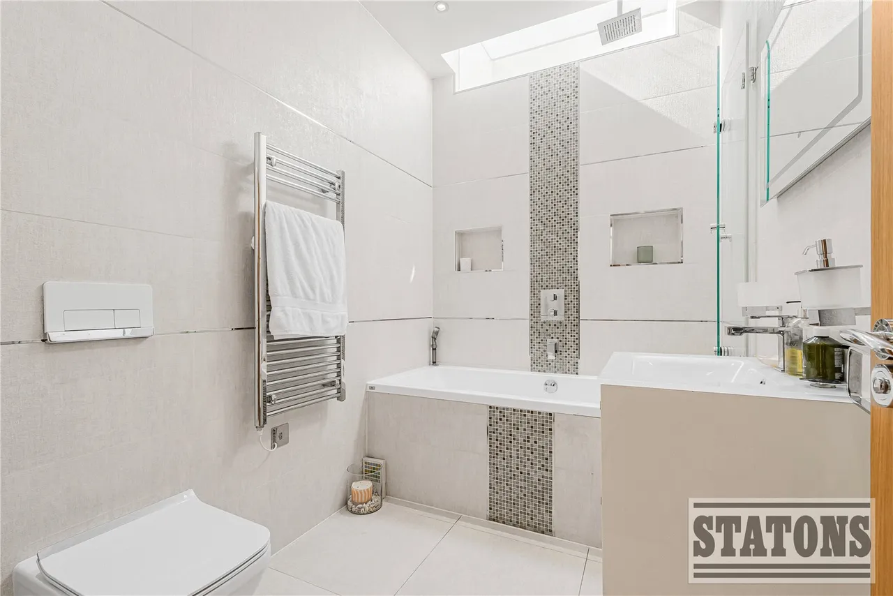 Weirdale Avenue, London, N20 0AN, photo 15