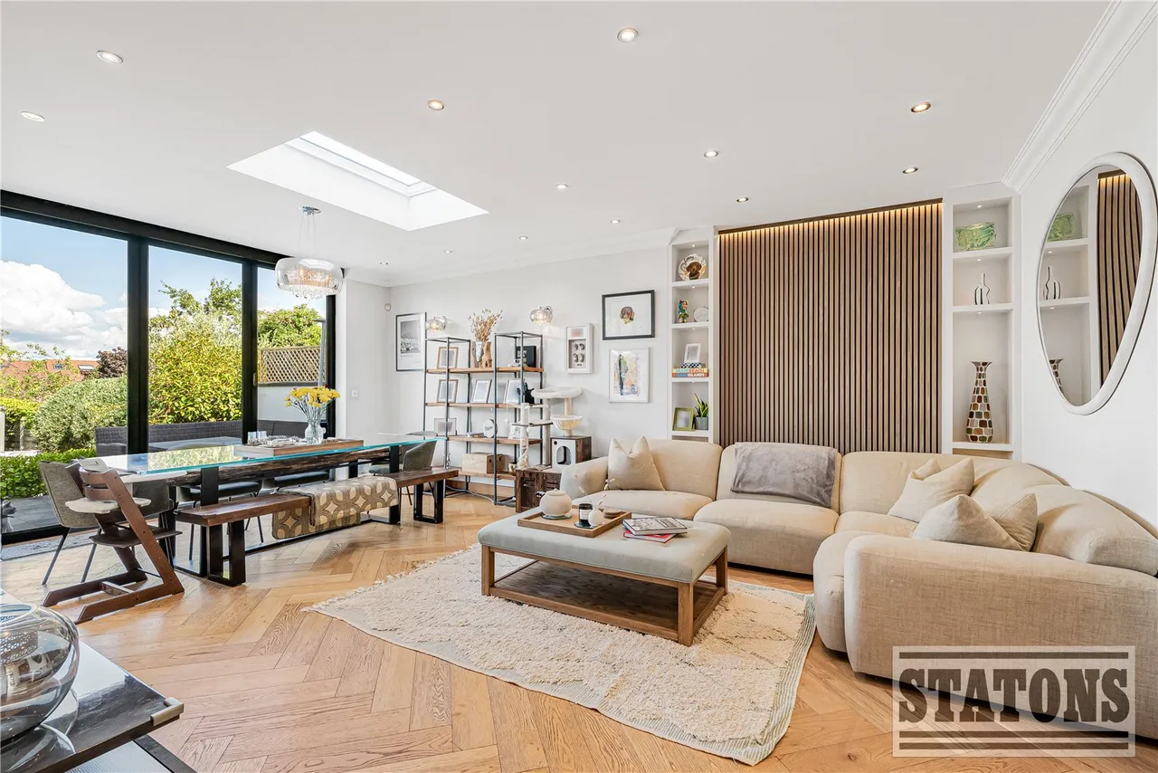 Weirdale Avenue, London, N20 0AN, photo 3