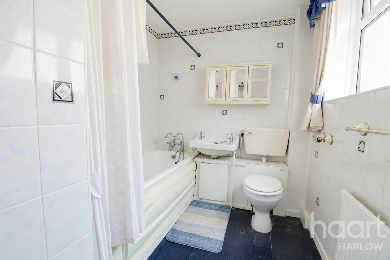 Altham Grove, Harlow, CM20, photo 13