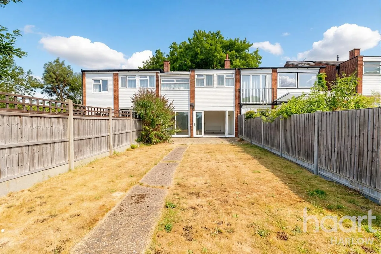 Altham Grove, Harlow, CM20, photo 5
