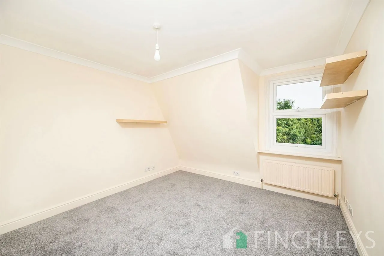 Eversleigh Road, London, N3, photo 8
